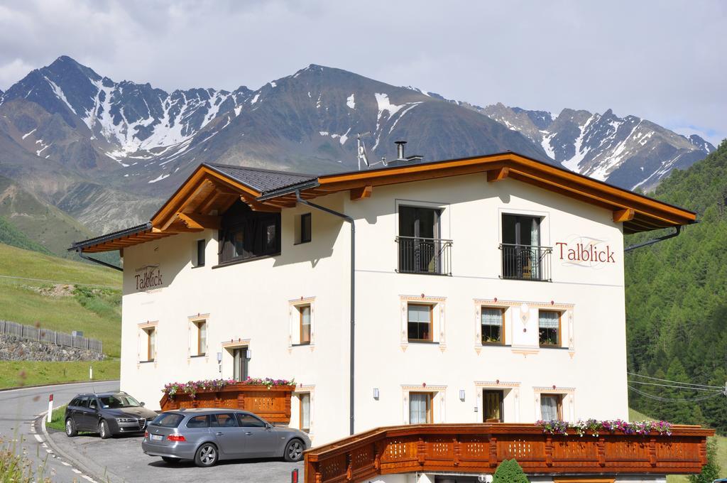 Haus Talblick Lejlighed Curon Venosta Eksteriør billede